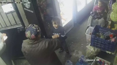 Balıkesir'de kahreden yangın! 4 ve 2 yaşında iki kardeş can verdi! - Resim : 2