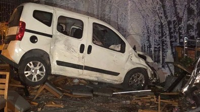 Ankara'da kaza gecesi - Resim : 1