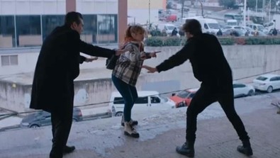 Kanal D'nin sevilen dizisi Sadakatsiz'de flaş ayrılık! - Resim : 3