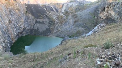 Sultangazi'de korkunç olay! Uçurumdan düşen genç kızın cansız bedeni çıkarıldı - Resim : 2