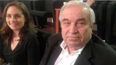 Nevşin Mengü'nün babası Şahin Mengü hayatını kaybetti - Resim : 2