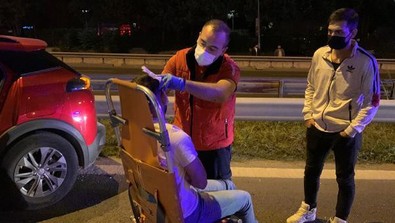 Aynı yerde 3 farklı kaza: 2 yaralı var! - Resim : 2