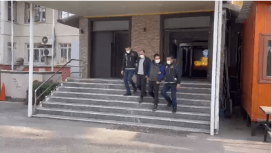 CHP adına kayıtlı araçtan uyuşturucu çıktı - Resim : 2