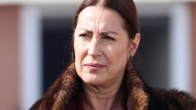Aldatmak dizisinin başrolü Vahide Perçin'in çekilme kararı şoke etti - Resim : 1