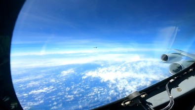Havada Çin-ABD gerginliği! Pentagon’dan jet açıklama geldi… Görüntüler ortaya çıktı: “Gereksizce agresif bir manevra” - Resim : 1
