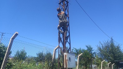 Elektrik tellerinden çıkan yangın tarlalara sıçradı! - Resim : 2