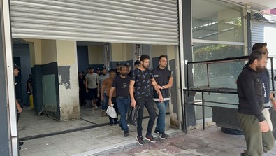Tek odada saklanan 31 kaçak göçmenin daha Avrupa hayalleri suya düştü! - Resim : 1