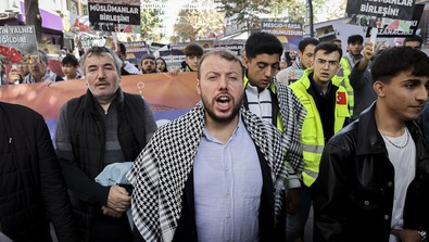İstanbul'da Özgür Filistin Yürüyüşü' ne yoğun katılım! - Resim : 2