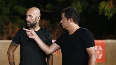 Esat Yontunç, Acun Ilıcalı ile olan gençlik fotoğrafını paylaştı! Eski hallerini gören şaşırdı: "Acun Bey ayakkabı giyiyormuş" - Resim : 1