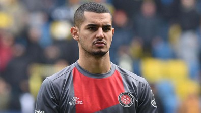 Ve hayırlı uğurlu olsun! Fenerbahçe ilk transferini resmen açıkladı! 4 yıllık anlaşmaya varıldı - Resim : 1