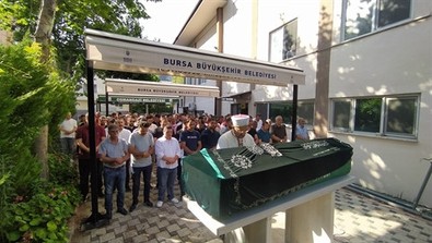 İznik Gölü'ndeki jet ski kazasında ölen Kübra Özdemir'in arkadaşı Onur Işık adli kontrol şartıyla serbest bırakıldı! Işık'ın ilk ifadesi ortaya çıktı! - Resim : 2
