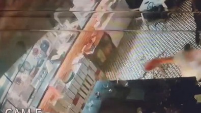 Kadıköy'deki restoranda zor anlar! - Resim : 1