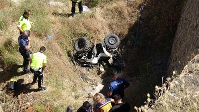 Yozgat’ta feci kaza! ATV can aldı! Yaşlı adam istinat duvarından menfeze düştü! - Resim : 2