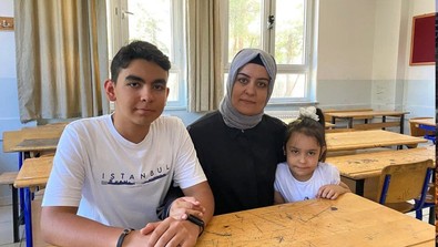 Depremde vefat eden yakınları için yapmış! Ebrar sitesinden sağ çıkmayı başarmıştı - Resim : 1