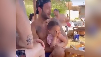 Kalpleri ısıtan anlar! Barış Ardıç kızı Jan Asya ile beraber tatil keyfini paylaştı - Resim : 2