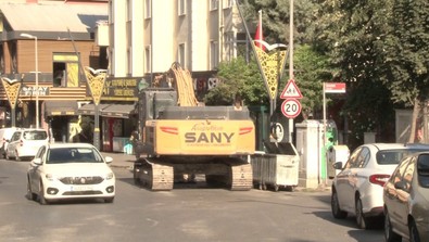 Pendik’te İETT otobüsü binaya dalmıştı! Büyük hasar alan bina tahliye edilmişti! Yıkımına karar verildi! - Resim : 1