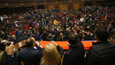 Ermenistan'da anayasa referandumu: Bakan tarih verdi! - Resim : 1