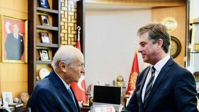 Devlet Bahçeli ile Tan Sağtürk bir araya geldi: Sağtürk'ten görüşme sonrası övgü dolu paylaşım! - Resim : 1