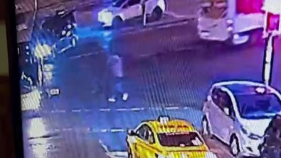 Sancaktepe'de İETT otobüsü anne ve kızını ezdi! Anne ağır yaralı: 3 yaşındaki çocuk hayatını kaybetti - Resim : 2
