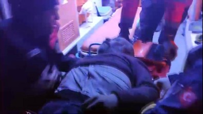 Kahramanmaraş’ta fırtına can aldı! Yolda yürüyen 2 kişi dehşeti yaşadı - Resim : 1