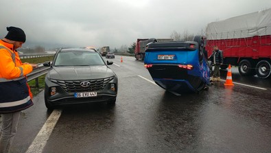 Anadolu Otoyolu'nda feci kaza! 2 cip çarpıştı, yaralılar var - Resim : 3