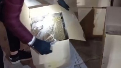 Kayseri emniyetinden dev operasyon: 7,6 milyon makaron ve 900 kilo tütün ele geçirildi! - Resim : 1