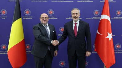 Dışişleri Bakanı Hakan Fidan'dan önemli açıklamalar: "Kim olursa olsun Türkiye bunların da hamisidir, koruyucusudur" - Resim : 1