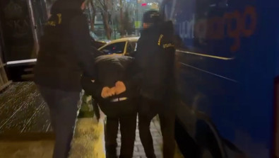 İstanbul'da taksici dehşeti! Müşterilerini bayıltıp taciz etti: Görüntüleri taksici gruplarında paylaştı - Resim : 1
