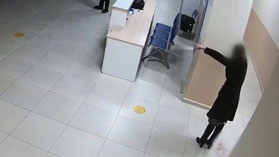 Askeri kamuflajla liseye girip idarecisini boğazından bıçaklamıştı: 16 yaşındaki öğrencinin ifadesinde tüyler ürperten detaylar ortaya çıktı - Resim : 2