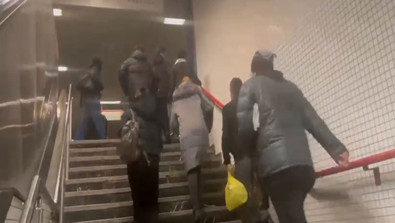 İstanbul'da metro hattında teknik arıza: Seferler aksadı! - Resim : 2