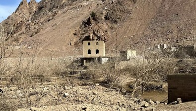 Baraj suları çekilince ortaya çıktı! Asırlık köyün kalıntıları görenleri şaşırttı - Resim : 2
