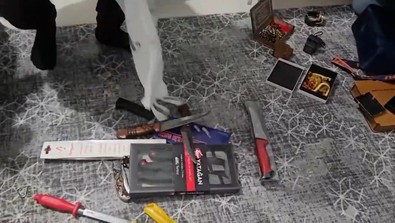 45 milyonluk cin çıkarma seansı! Sahte 'Sofi' çetesi çökertildi! - Resim : 1