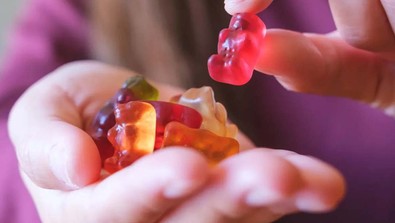 Dünya’nın en meşhur jelibon markasında uyuşturucu skandalı! Stoklarını geri çağırdı… Türkiye’de durum ne? - Resim : 1