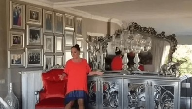 Safiye Soyman’ın Boğaz’a bakan lüks evi ile gündem oldu! “Rahat etmeyi seviyorum” - Resim : 2