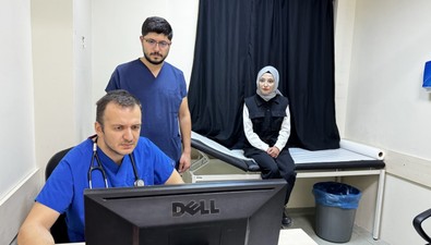 Türk hekiminden tarihe geçen tedavi! Kalp hastası genç kadını hayata böyle bağladı - Resim : 1