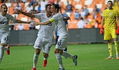 Adana Demirspor 0 Fenerbahçe 1 - Resim : 3