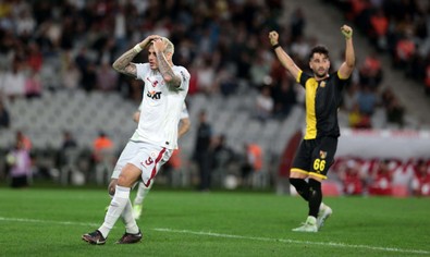 Dünya bu penaltıyı konuşuyor! Kerem penaltıda pas verdi, Icardi topu dışarı attı - Resim : 1