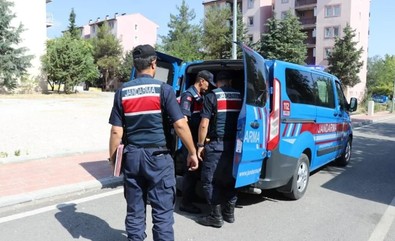25 şehirde aranıyordu: Sesini değiştirebilen binbir surat son işinde yakalandı - Resim : 1