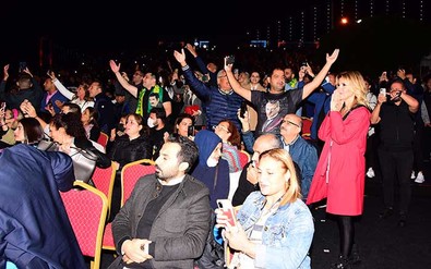 İbrahim Tatlıses'in eski eşi Ayşegül Yıldız'dan flaş itiraf! - Resim : 3