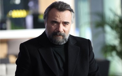 Oktay Kaynarca Atv'ye yeni dizi çekecek - Resim : 1