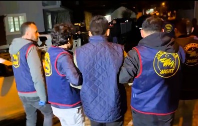 Korkunç cinayetin altından 8 yıllık kin çıktı! Senelerdir cinayet planı yaptı: 3 saniyelik görüntü sayesinde yakalandı! - Resim : 1