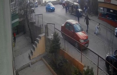 Kayseri'de kan donduran olay! Dayak yediği için yapmış! - Resim : 2