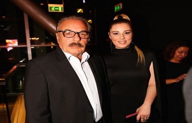 Ferdi Tayfur’un kızı Tuğçe Tayfur’dan kötü haber! Tehdit ve şantaja uğramıştı! Mahkeme kararı şaşırttı - Resim : 2