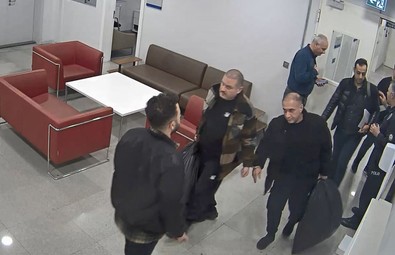 Kırmızı bültenle aranıyordu! Almanya' da yakalanan Serkan Akbaba, İstanbul'a getirildi! - Resim : 2