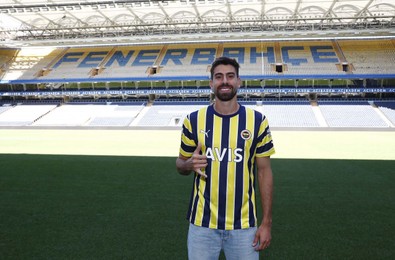 Fenerbahçe'nin oynamayan yıldızı kıymete bindi! Brezilya'dan 2 talip birden çıktı! Son kararı İsmail Kartal ve Ali Koç verecek - Resim : 2