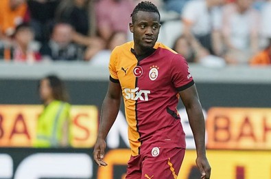 Galatasaray'da şu ana kadar sadece 13 maçta forma giydi. Icardi'nin yokluğu sonrası Trabzon maçı son şansı - Resim : 1