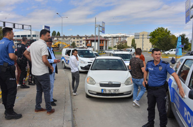 Kavşaklar kapatıldı, giriş çıkışlar tutuldu! Polisler ihbar üzerine harekete geçti ama... İşin aslı farklı çıktı - Resim : 2