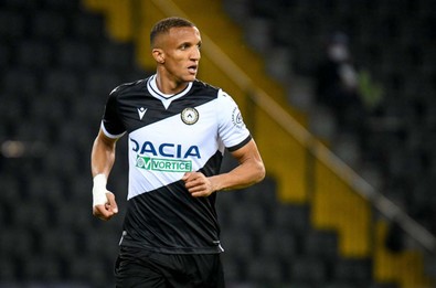 Herkes ters köşe oldu! Galatasaray’dan Fenerbahçe’ye transfer çalımı! Yıldız futbolcu için ilk temas kuruldu - Resim : 1