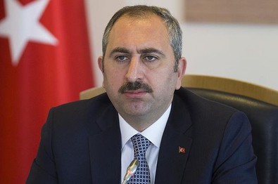 Adalet Bakanı Abdülhamit neden istifa etti? Abdülhamit Gül kimdir, kaç yaşında, nereli? Yeni Adalet Bakanı kim oldu? - Resim : 1