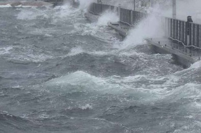 Ege Denizi ve çevre illeri için son dakika uyarısı! İzmir, Manisa, Aydın ve Muğla hepinizi ilgilendiriyor, cam pencere titreyecek - Resim : 1